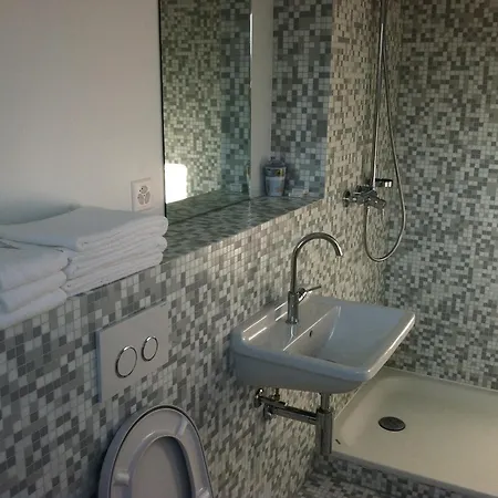 Hotel De 3*