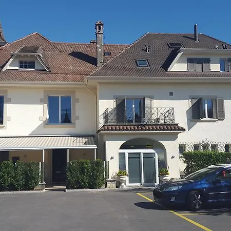 乌贝儿德福内克斯酒店